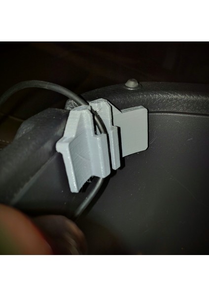 Yeni Nissan Navara Kablo Tutucu T1741198