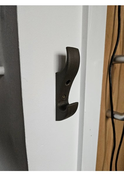 Yeni Palto Askısı P948634