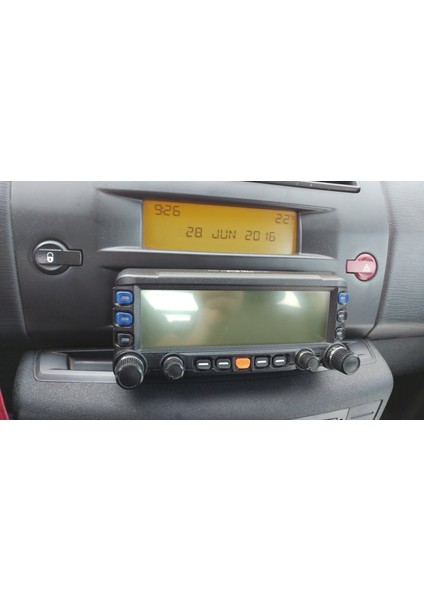 Yeni Yaesu FTM350 Citroen C4 Tutucu T1676131