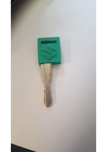 Yeni Suzuki Swift'in Anahtarı T1755191 indirimleri