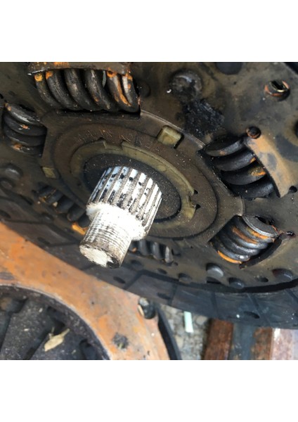 Yeni Mazda Debriyaj Hizalama Aracı T3810442