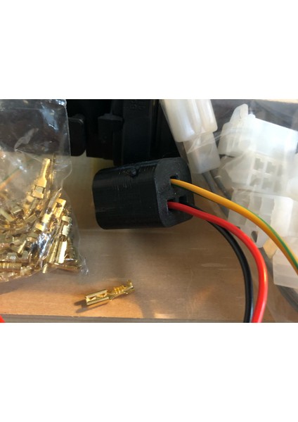 Yeni 3 Kutuplu Buji Konnektörü (Bosch Uyumlu) T4752184