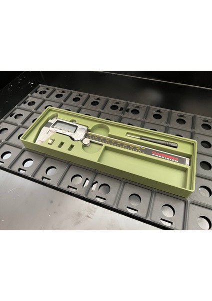 Yeni Gridfinity - Düz Kumpas Tutucu T6195117 fiyatları