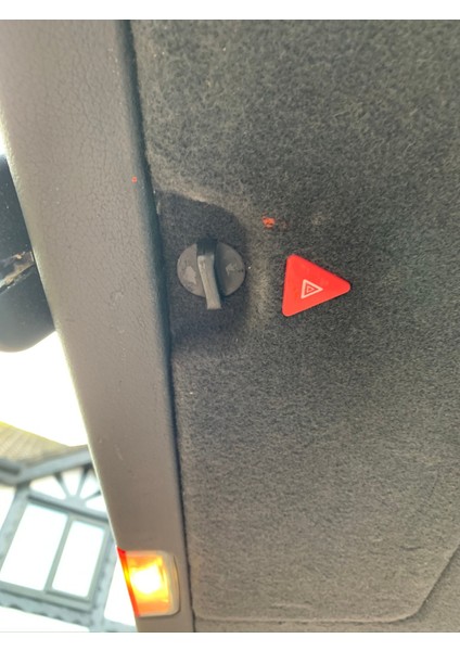 Yeni Audi A6 C5 A4 B6 Avant Ikaz Üçgen Bölme Kapağı Kolu T4275859 fırsatları