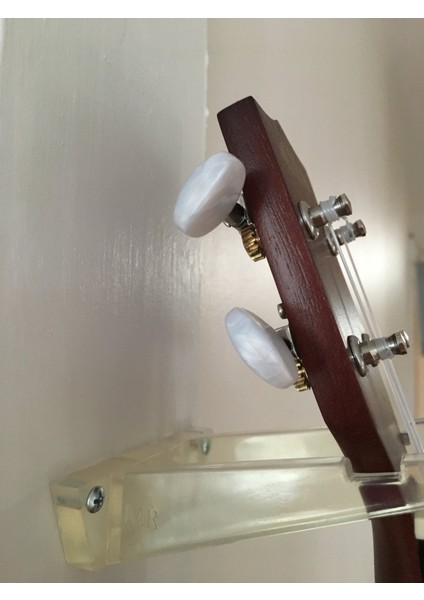 Yeni Ukulele Duvara Montaj Aparatı / Tutucu T2453978 modelleri