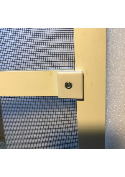 Yeni Pencere Izgarasının Sapı (Plastik Aparattır!!!) fiyatları