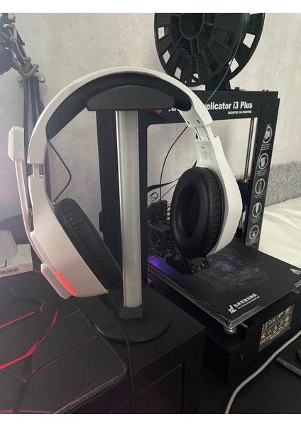 Yeni Köşe Profilinde Kulaklık Standı (Plastik Aparattır!!!)