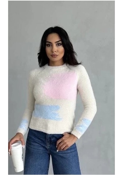 Bıyıklı Triko Kazak Beyaz modelleri