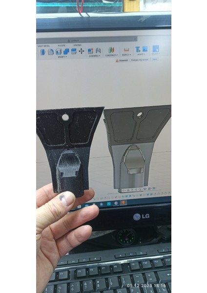 Yeni Araba Sıyırıcı (Plastik Aparattır!!!) fiyatları