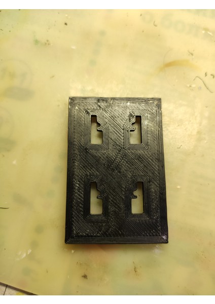 Yeni Standart Montaj (Emme Kabı) Arabanın Bardağına Dönüş Parçası. (Plastik Aparattır!!!)