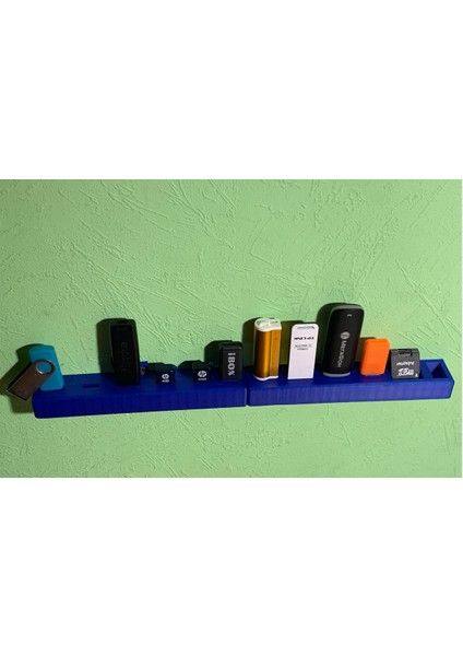 Yeni Duvardaki Flash Sürücü Tutucusu (Usb, Sd, Sd) (Plastik Aparattır!!!)