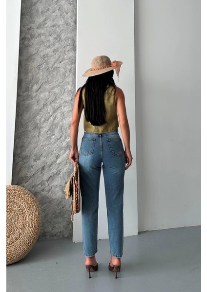 Mom Fit Kar Yıkama Bıyık Detaylı Jeans Pantolon D2006 fırsatları