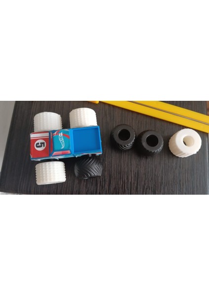 Yeni Tekerlek Bebek Hotwheels (Plastik Aparattır!!!)