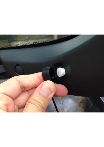 Yeni Renault Clio 2 Bagaj Klipsi T342279 fiyatları