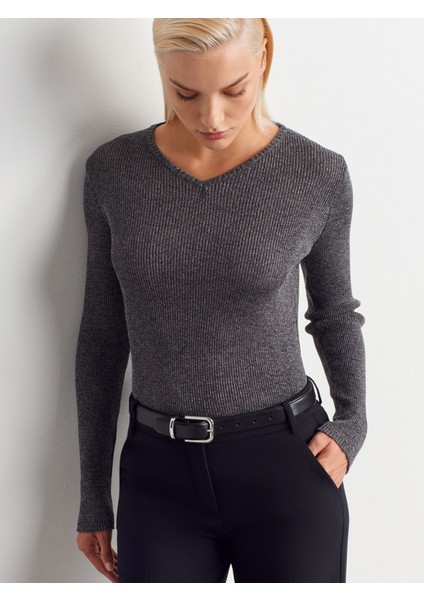 10803 V Yaka Simli Triko Kazak-Füme