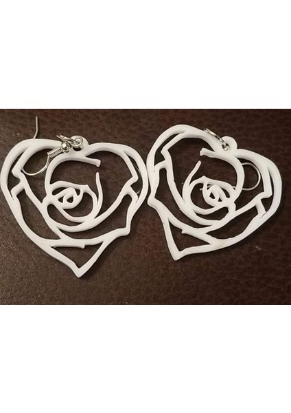 Yeni Gül Kalpli Küpe T4160140