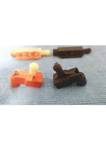 Yeni Far Reflektörü Golf 3 V_1'ın Manuel Düzelticileri (Plastik Aparattır!!!)