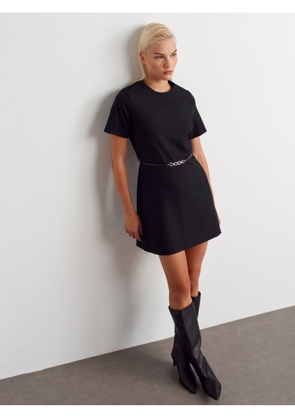 90927 Kemerli Elbise-Siyah