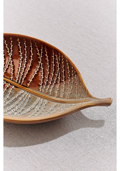 Kahve Sonbahar Seramik Servis Tabağı 25 cm Krem Kahve modelleri