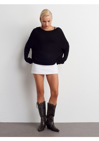 10804 Kayık Yaka Basic Triko Kazak-Siyah indirimleri