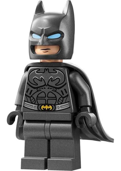 Nessiworld 76304 Batman Forever Batmobile 909 Parça +12 Yaş indirimleri