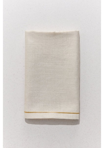 Pikolu Masa Örtüsü 150X230 cm Gold