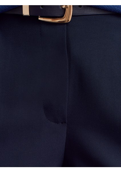 72178 Kemerli Cep Kapaklı Yüksek Bel Pantolon-Lacivert fırsatları