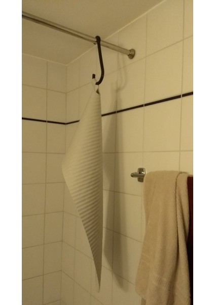 Yeni Duş Halı Tutucusu T2426131 fırsatları