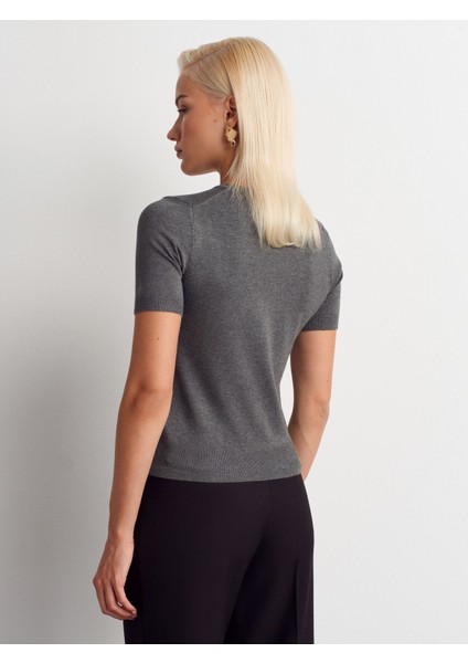 10779 Bisiklet Yaka Kısa Kol Basic Triko Bluz-K.füme Mel fiyatları