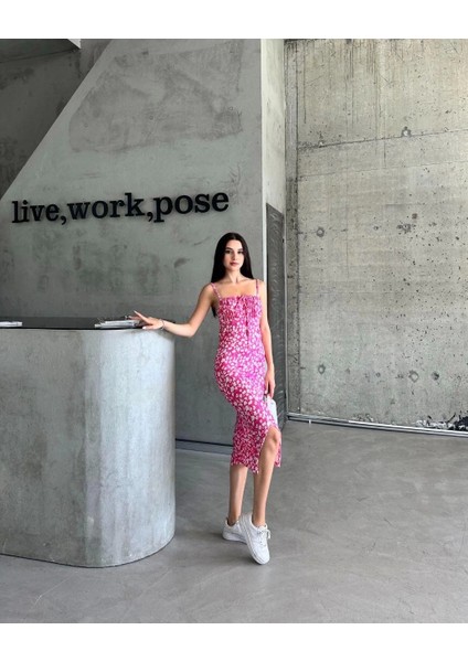 Kaşkorse Desenli Askılı Elbise Pembe