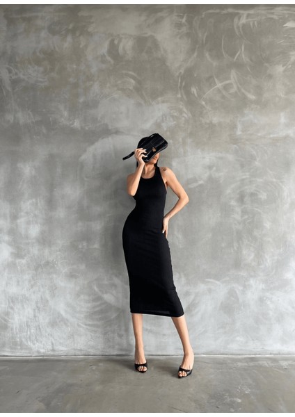 Kadın Siyah Renk Midi Boy Abiye Elbise modelleri