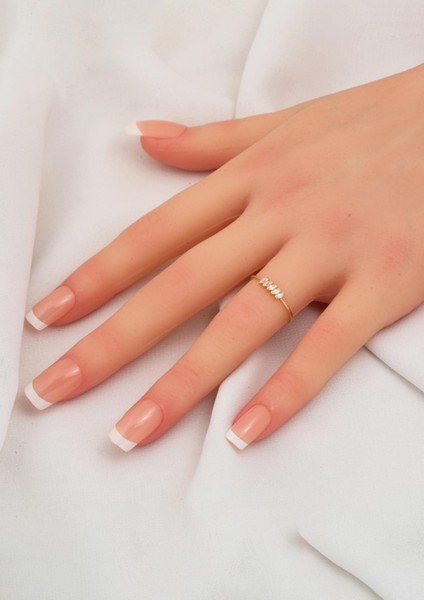 Oval Minimal Beştaş 14 Ayar Altın Yüzük fiyatları