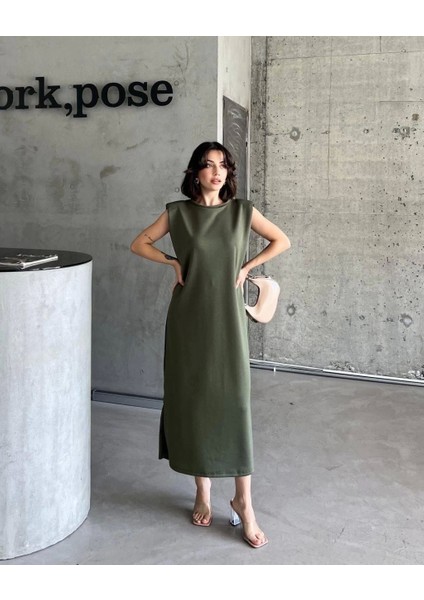 Yumuşak Kumaş Vatkalı V Yaka Fırfırlı Maxi Haki Elbise