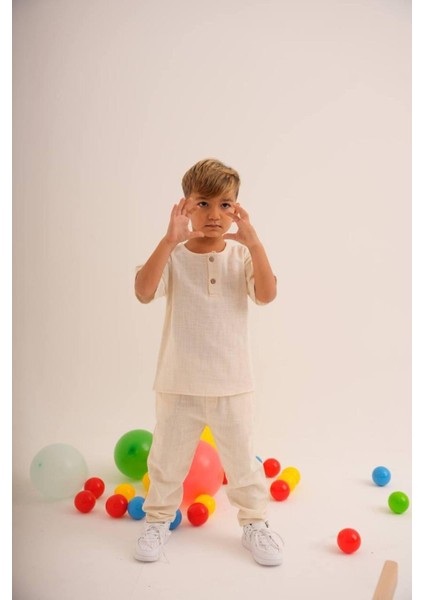 Erkek Çocuk Keten Kumaş Oversize Orijinal Kalıp Alt Üst Takım (3-10 Yaş)