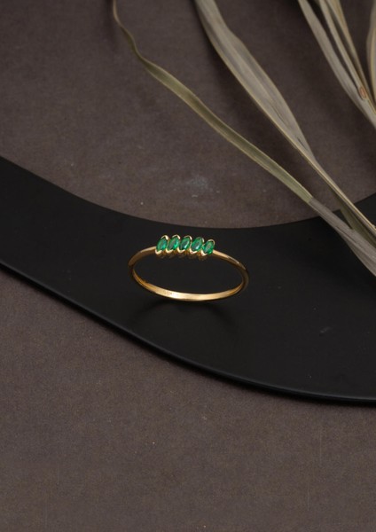 Yeşil Minimal Beştaş 14 Ayar Altın Yüzük modelleri