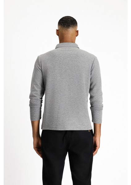 Polo Yaka Slim Fit Dar Kesim Desenli Sweatshirt indirimleri