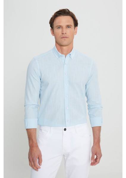 Erkek Açık Mavi Slim Fit Düğmeli Yaka Keten Görünümlü %100 Pamuk Flamlı Gömlek fiyatları
