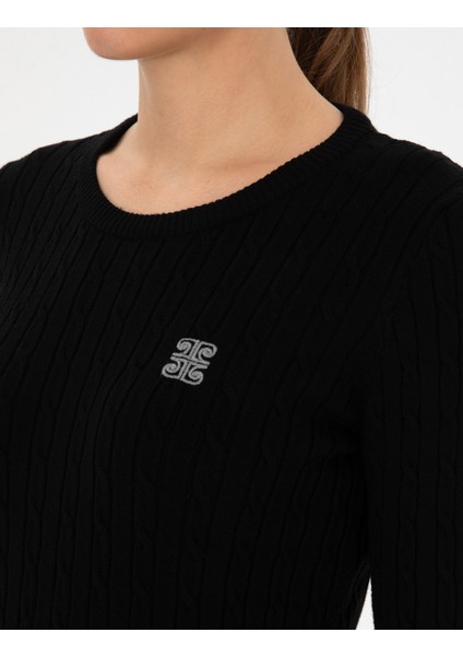 Kadın Siyah Slim Fit Basic Kazak 50317072-VR046