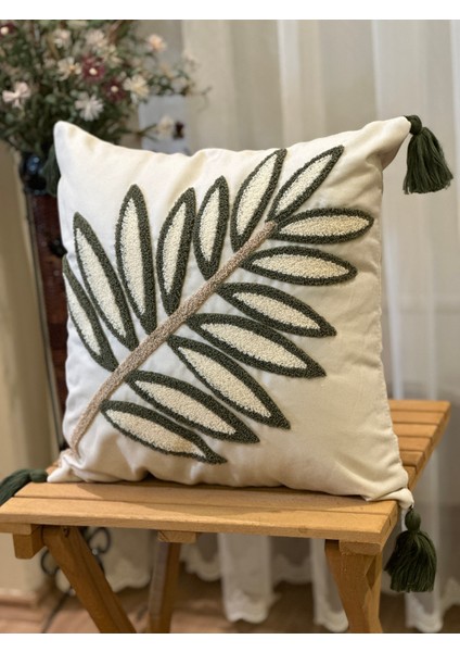 Tekli Punch Işlemeli Nakışlı Dekoratif Premium Kırlent Kılıfı fırsatları