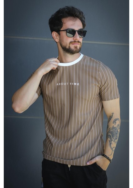 About Baskılı Çizgili Bisiklet Yaka Slim Fit Erkek Tshirt modelleri