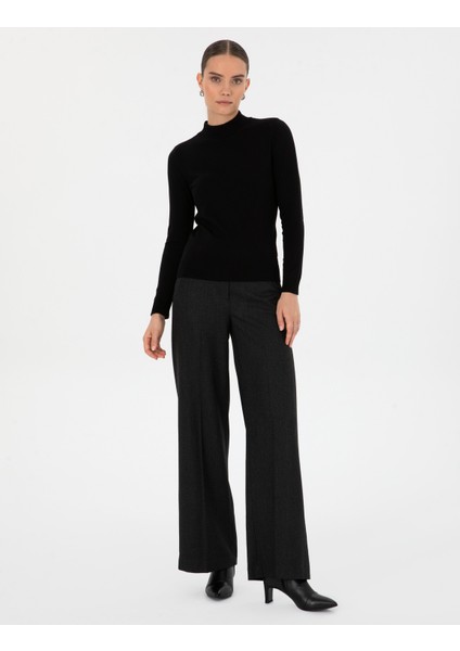 Kadın Siyah Slim Fit Basic Kazak 50315768-VR046 fırsatları