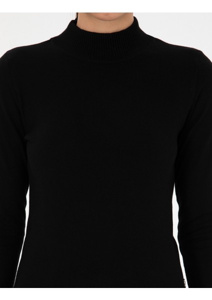 Kadın Siyah Slim Fit Basic Kazak 50315768-VR046