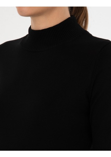 Kadın Siyah Slim Fit Basic Kazak 50315768-VR046