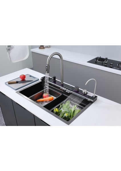 Loom Teknolojik Evye Seti