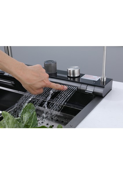 Loom Teknolojik Evye Seti