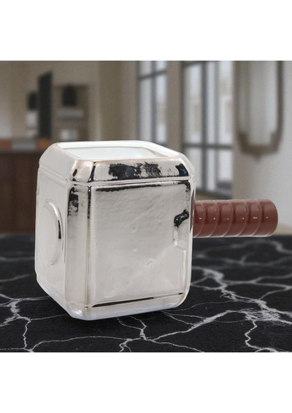 Thor Çekiç Tasarımlı Seramik Kupa – 3D Kare Model (Marvel Esintili) Vip