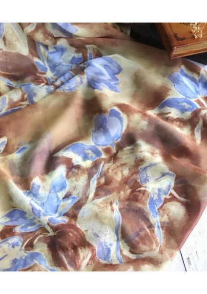 Ake.r Janjan Şifon Dökümlü Kumaş Sulu Boya Desenlidir