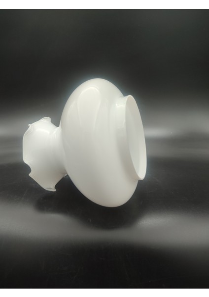 Avize Camı. Alaattin Model .süt Beyaz Parlak Renkte (Alt Yuva Çapı:11.00 Cm-H:14.00 Cm) indirimleri