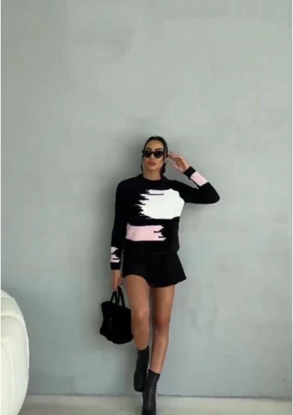 Bıyıklı Triko Kazak Siyah fiyatları