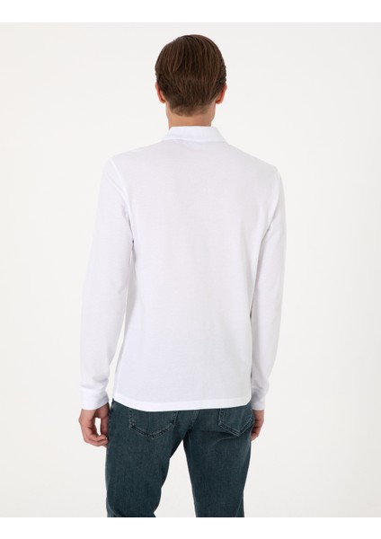 Erkek Beyaz Slim Fit Kıvrılmaz Polo Yaka Basic Pike Sweatshirt 50314048-VR013 indirimleri